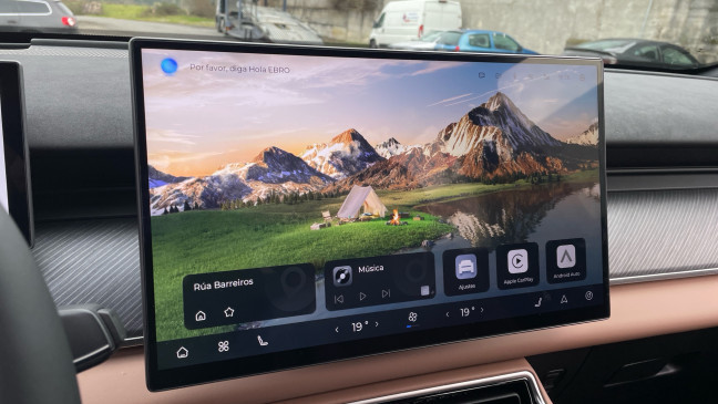 EBRO S900 PHEV