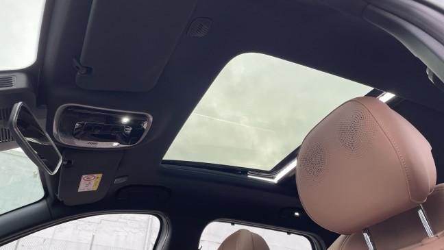 EBRO S900 PHEV