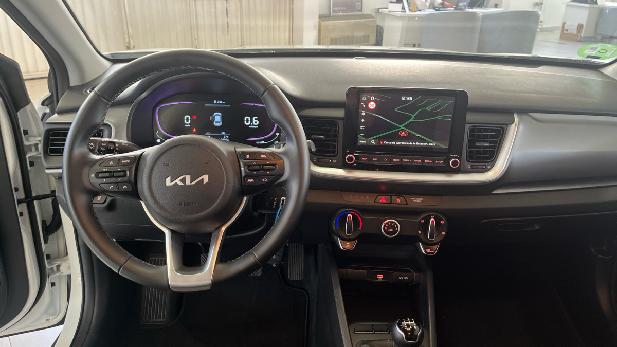 KIA STONIC