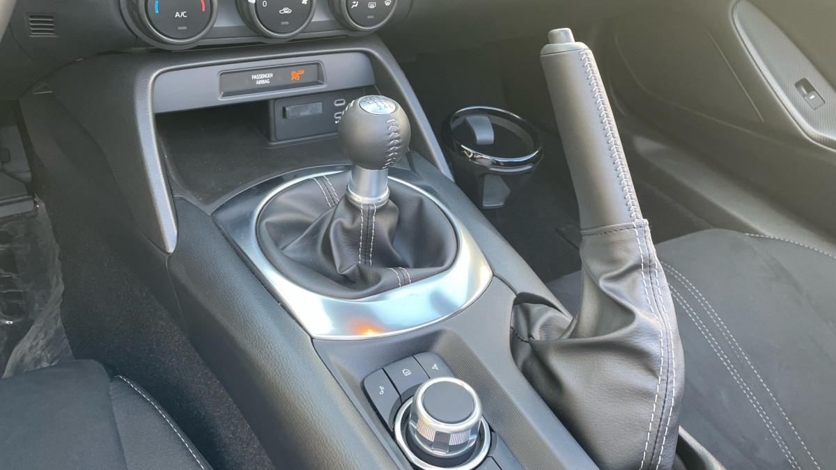 MAZDA MX5