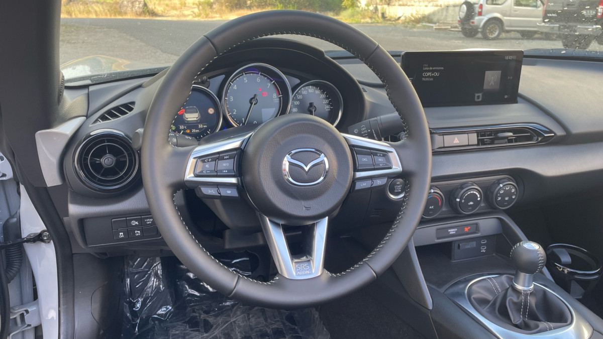 MAZDA MX5