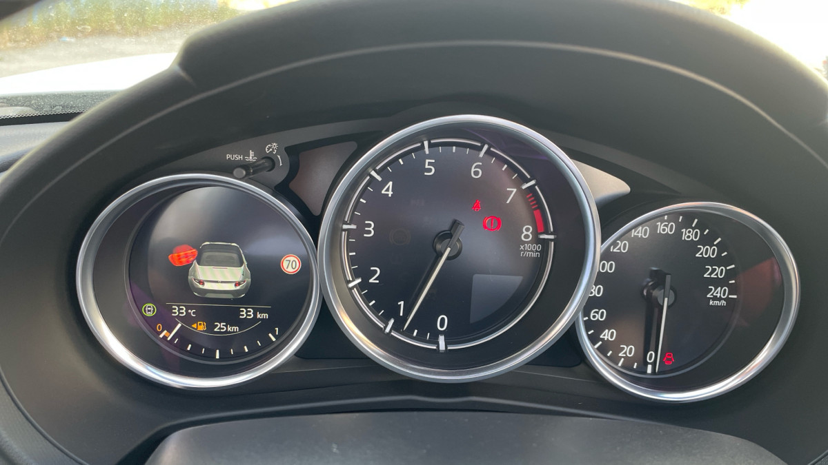 MAZDA MX5