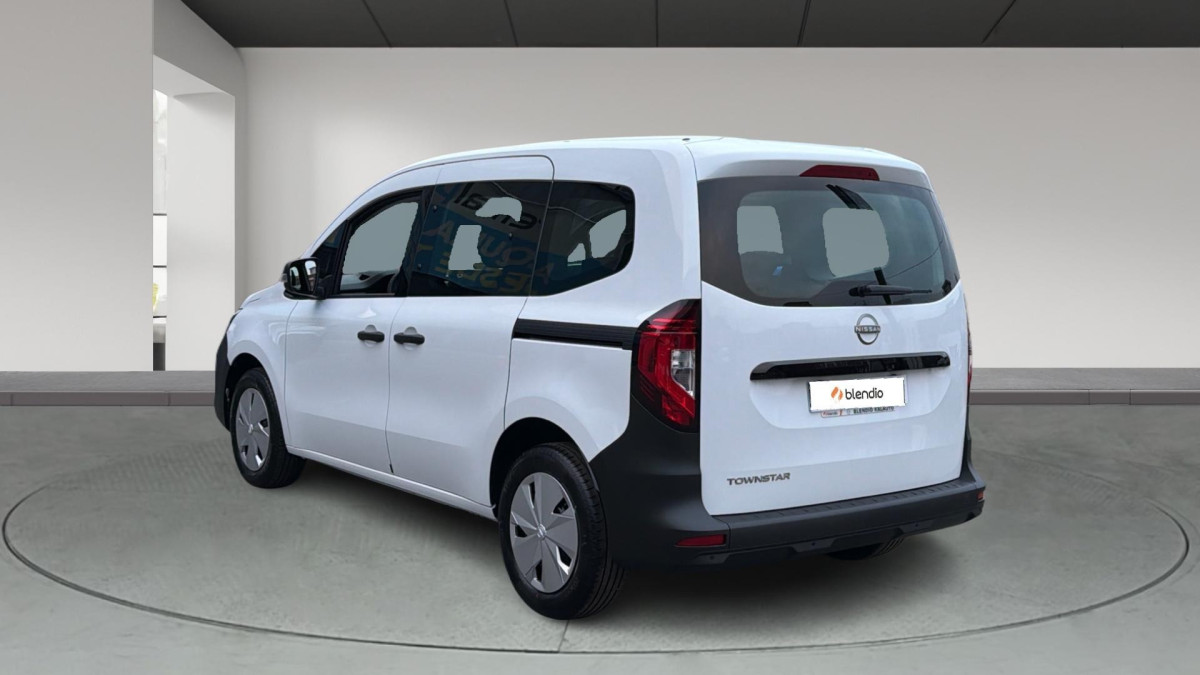 NISSAN TOWNSTAR