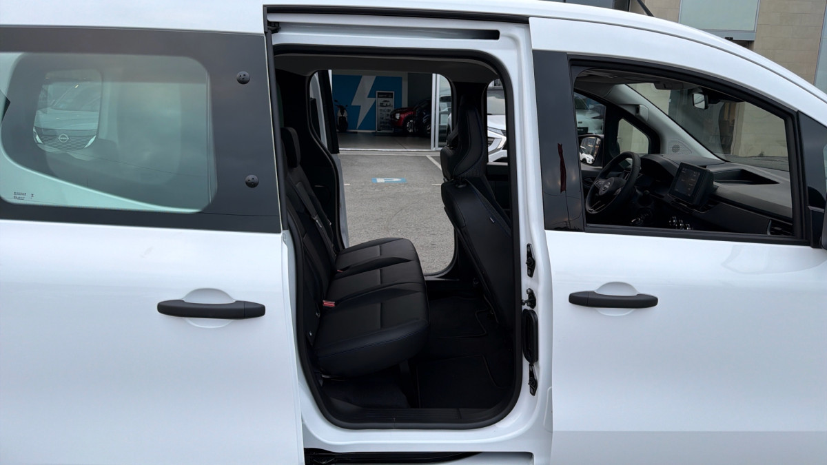 NISSAN TOWNSTAR