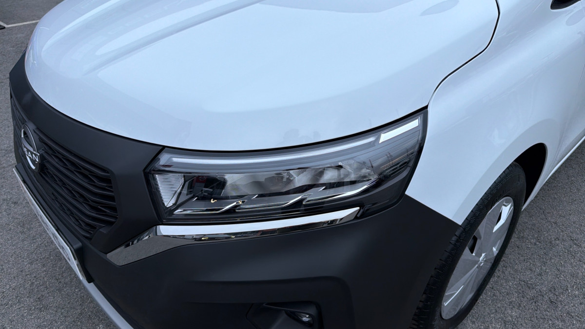 NISSAN TOWNSTAR