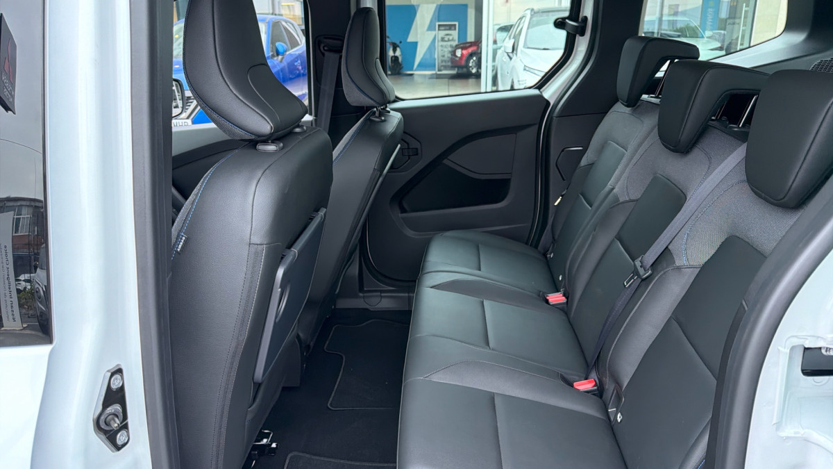 NISSAN TOWNSTAR