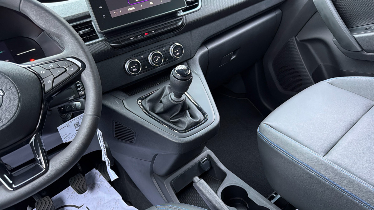 NISSAN TOWNSTAR