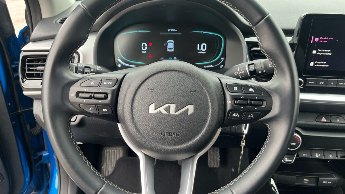 KIA STONIC