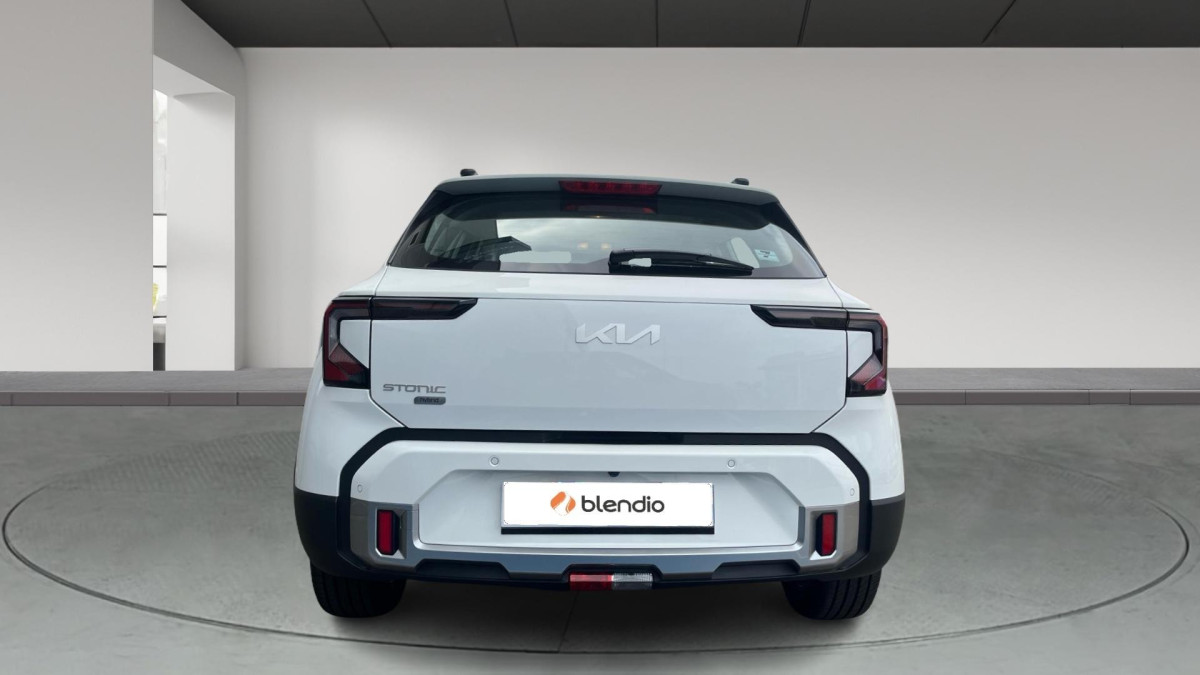 KIA STONIC