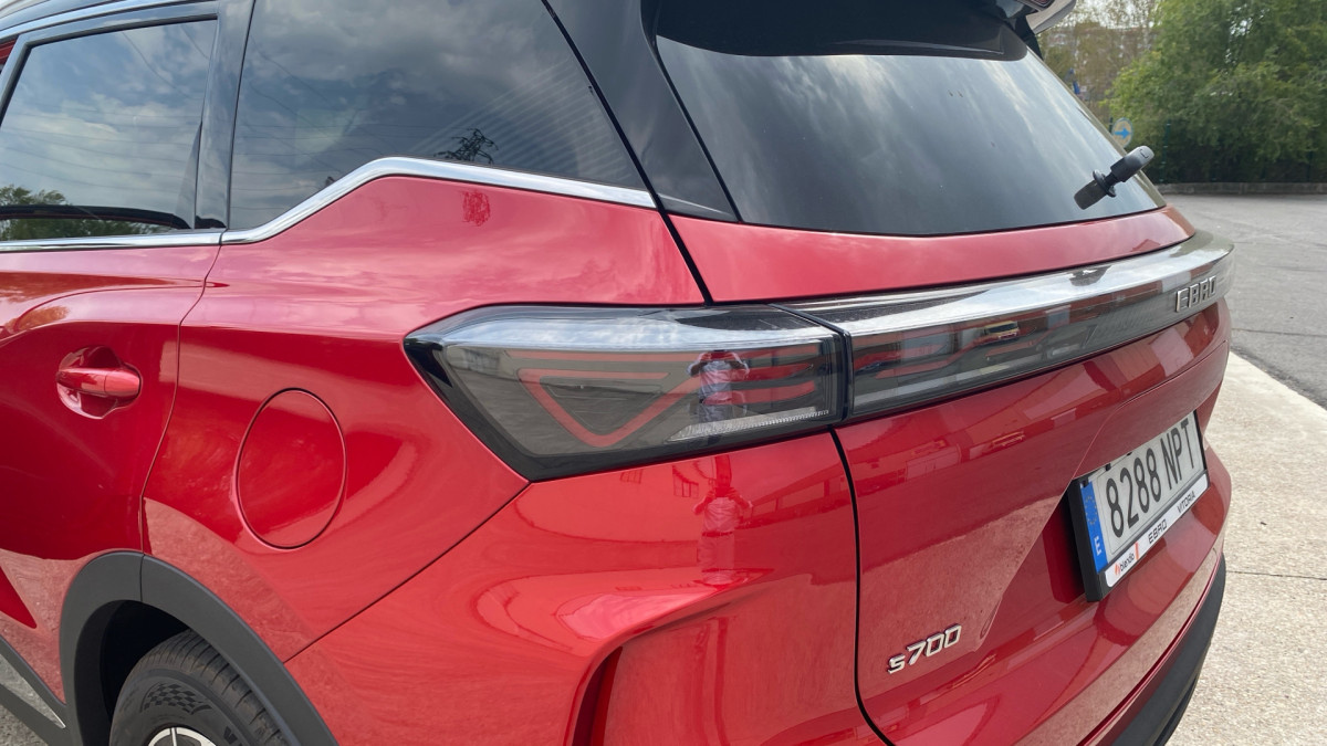 EBRO S700 PHEV