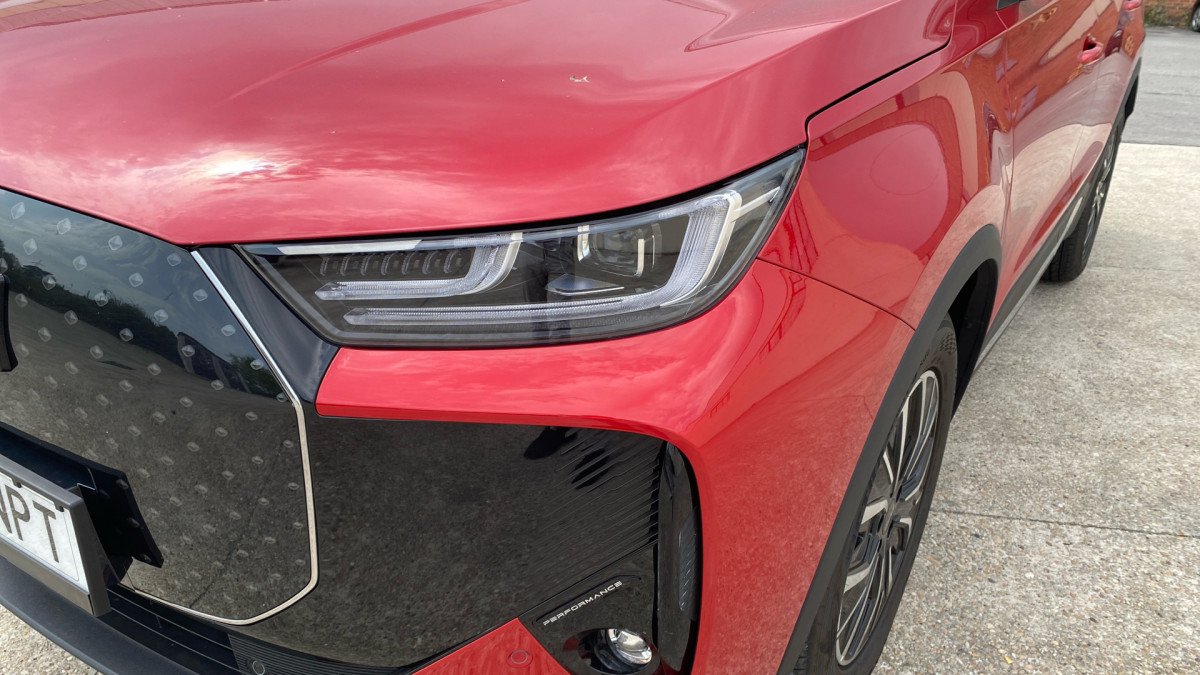 EBRO S700 PHEV