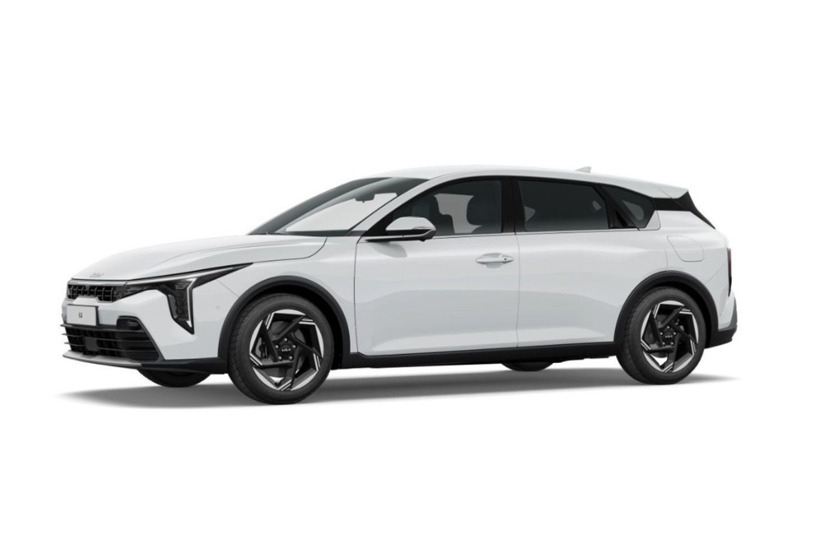 KIA K4