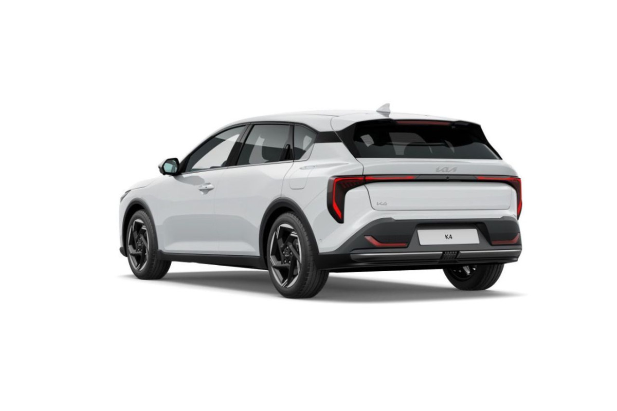 KIA K4