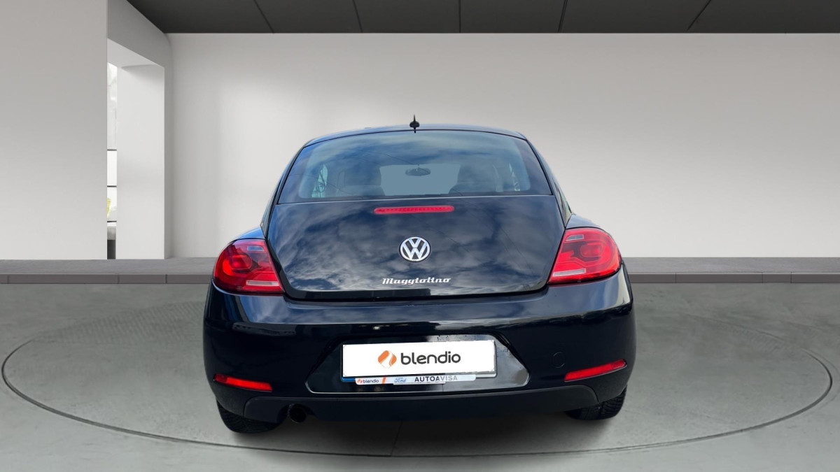 VOLKSWAGEN BEETLE