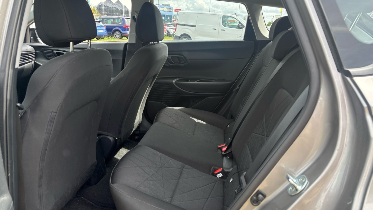 HYUNDAI BAYON