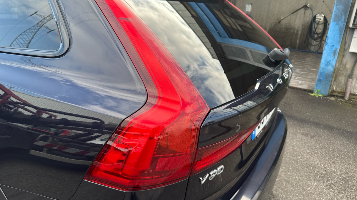 VOLVO V90 CROSS COUNTRY