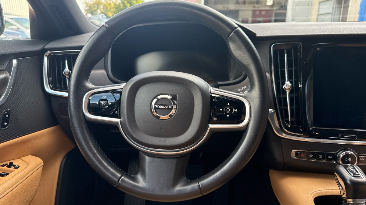 VOLVO V90 CROSS COUNTRY