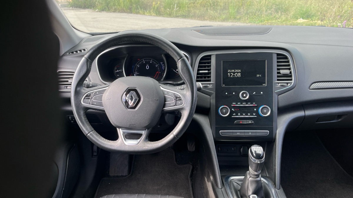 RENAULT MEGANE