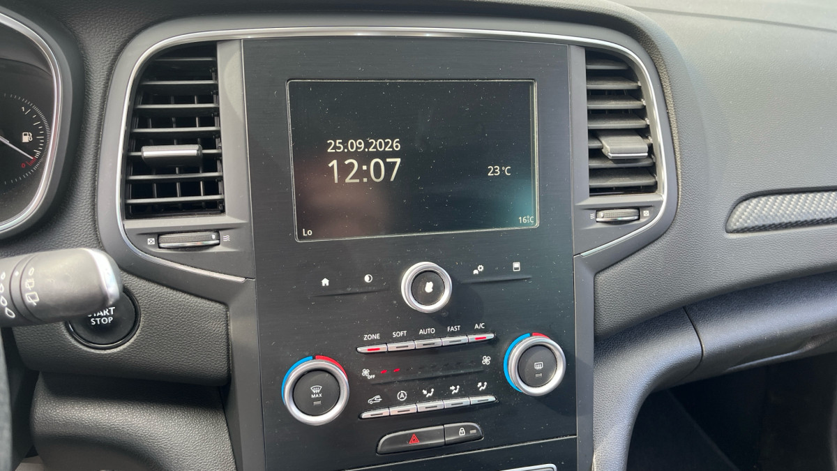 RENAULT MEGANE