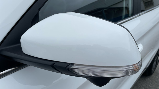 MG ZS HYBRID+