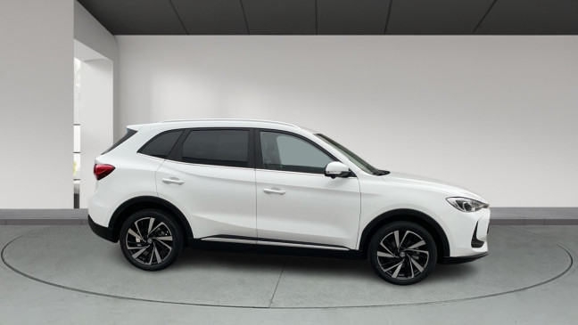 MG ZS HYBRID+