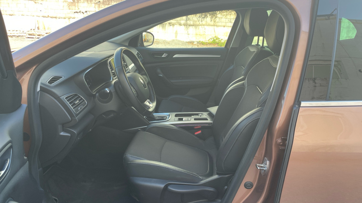 RENAULT MEGANE