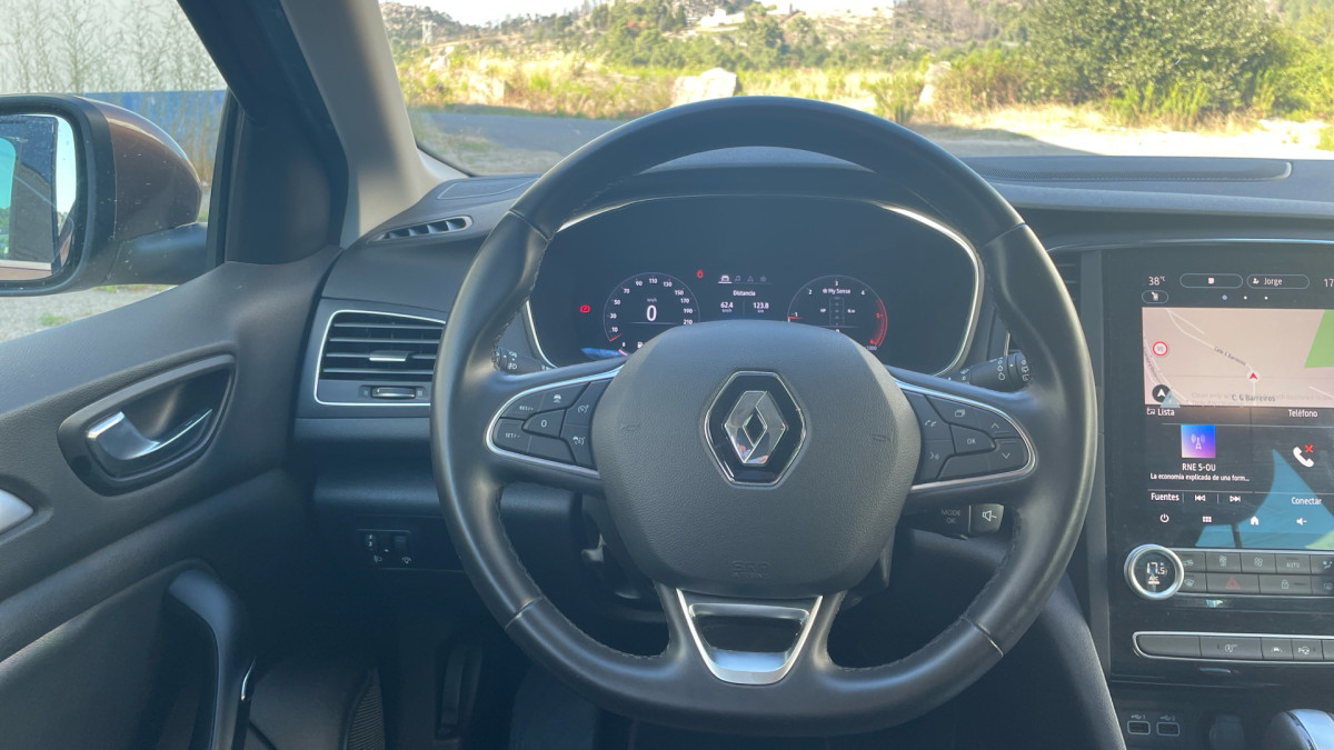 RENAULT MEGANE