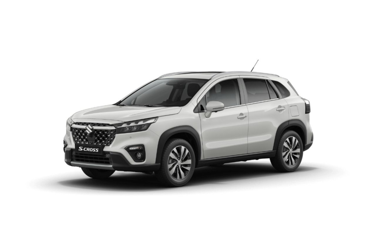 SUZUKI SCross