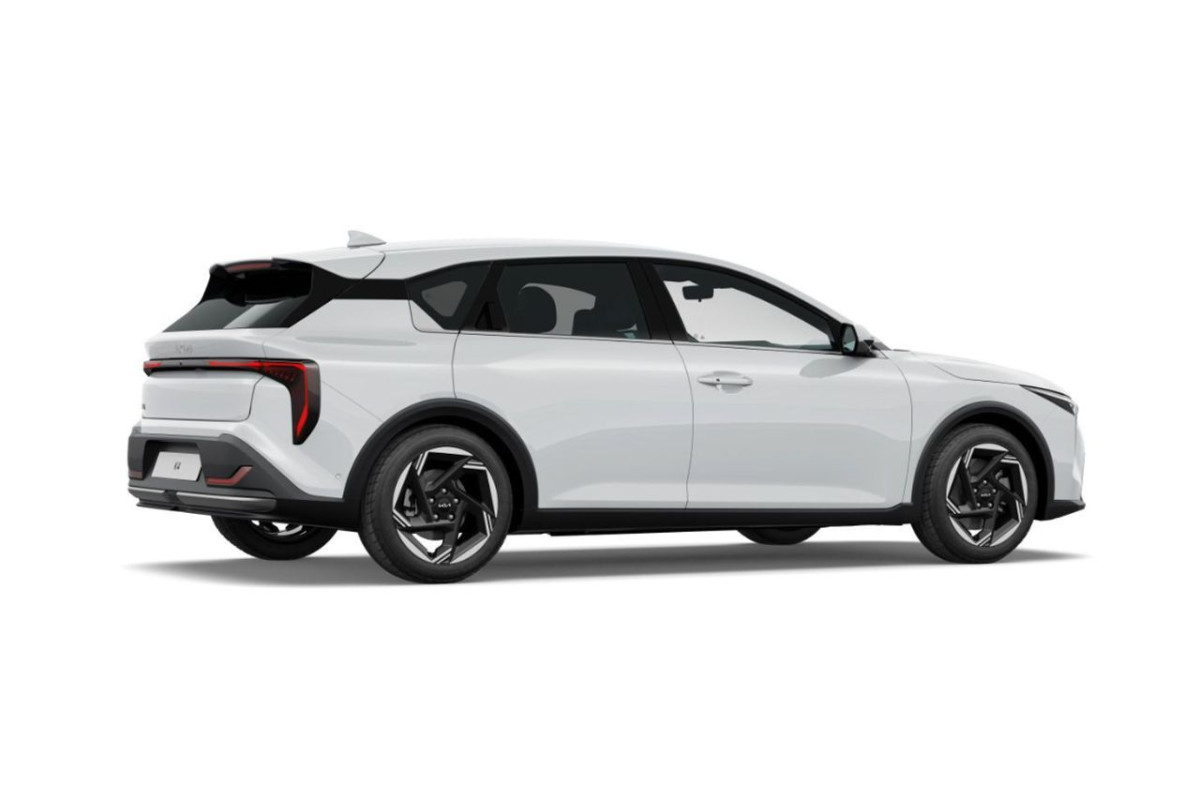 KIA K4