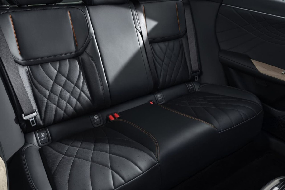 CHANGAN Deepal S07
