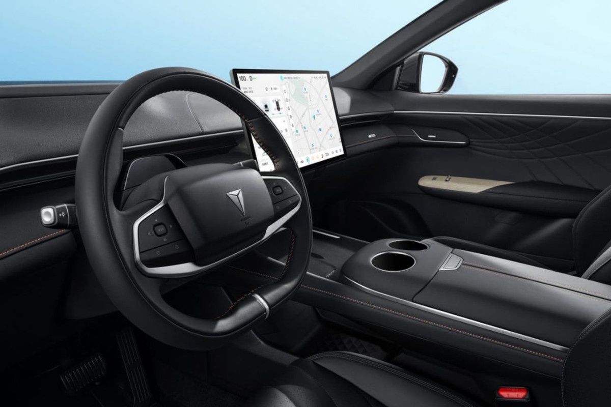 CHANGAN Deepal S07