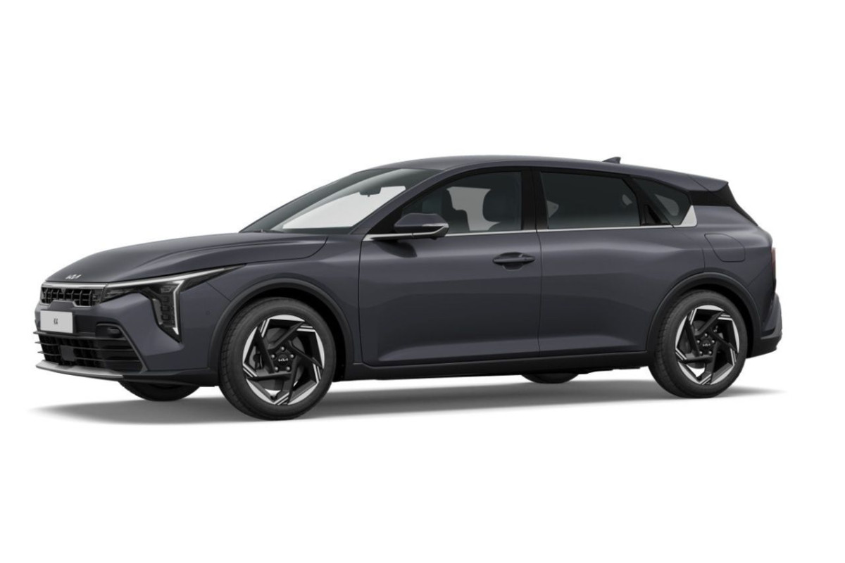 KIA K4