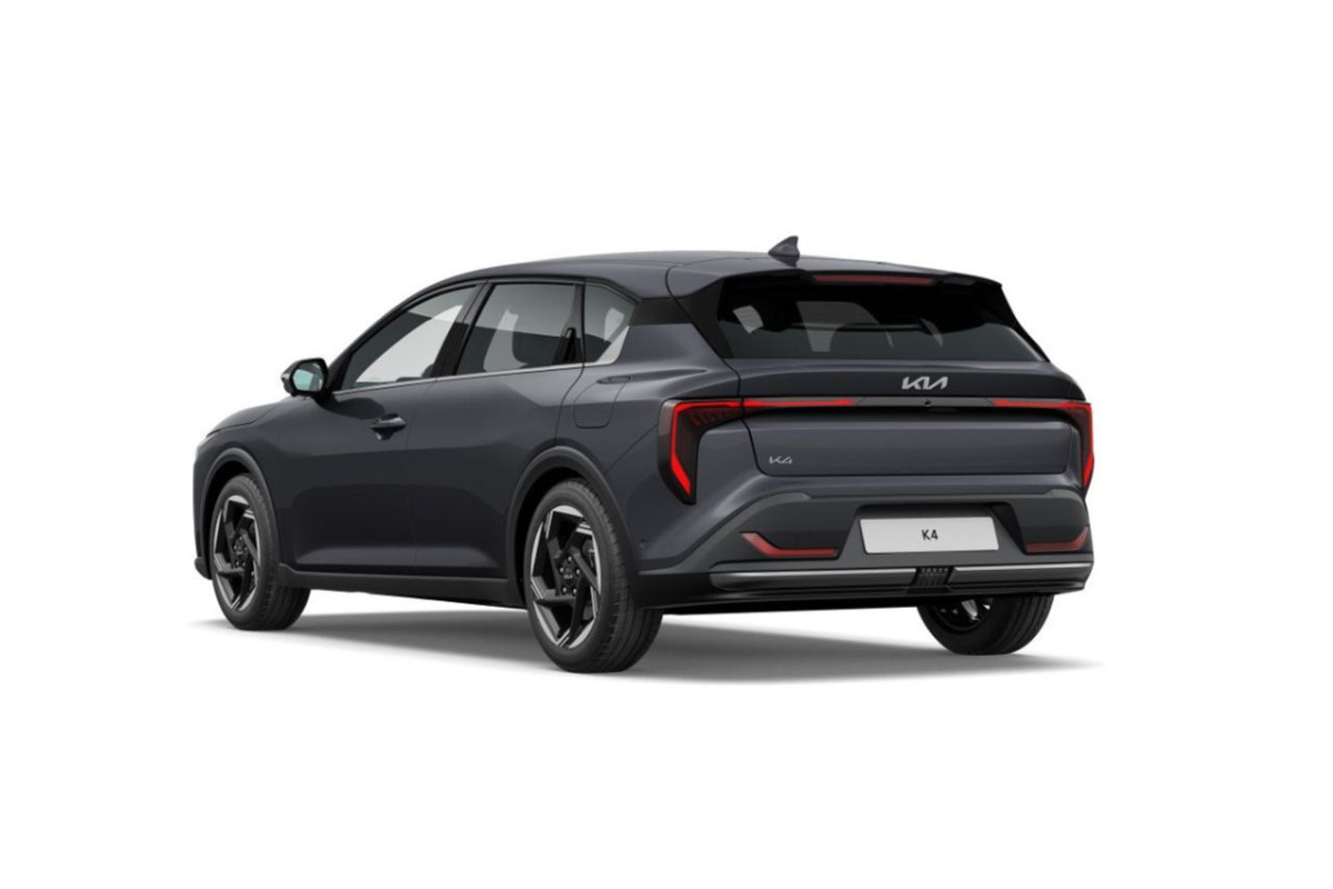 KIA K4