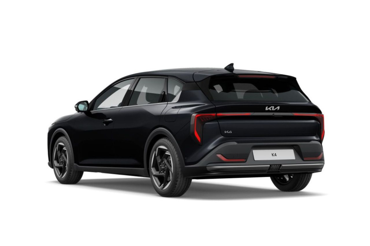 KIA K4