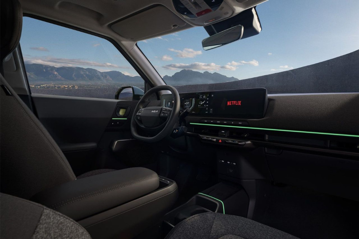 KIA EV2