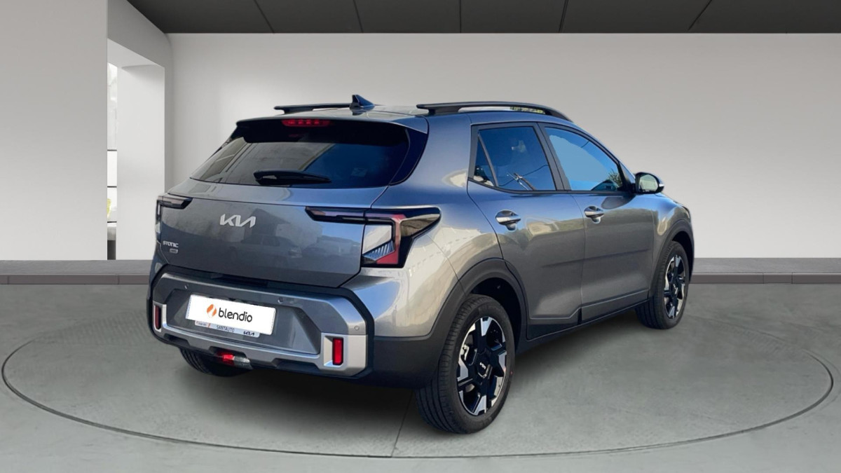 KIA STONIC
