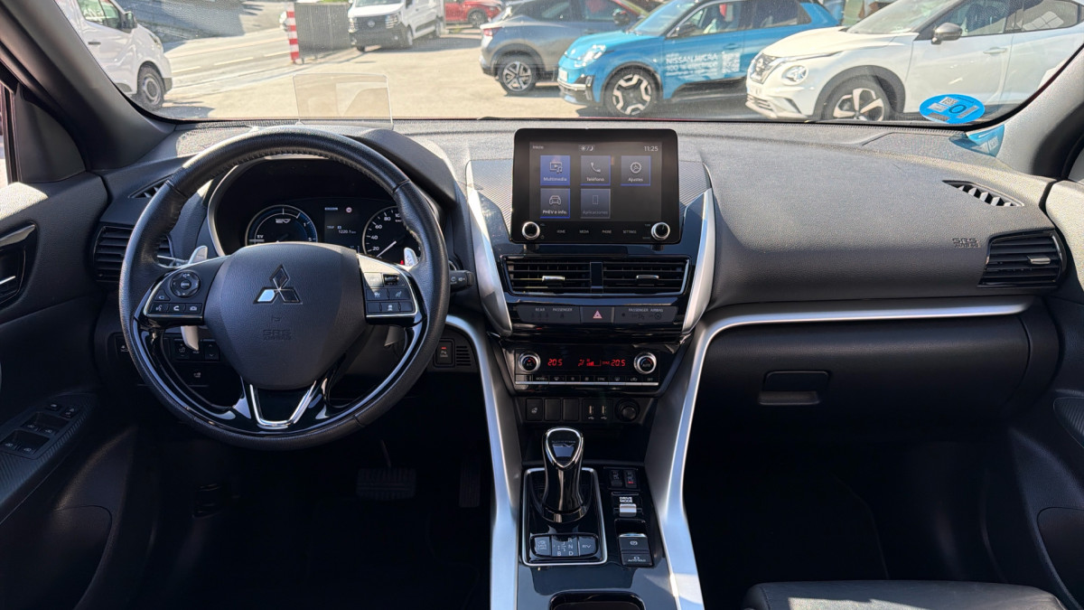 MITSUBISHI ECLIPSE CROSS