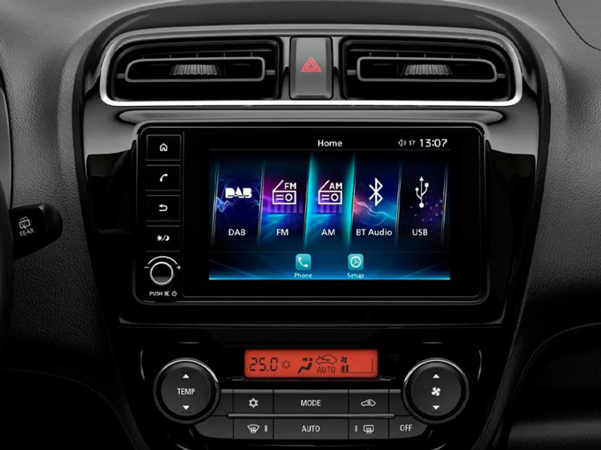 MITSUBISHI Space Star