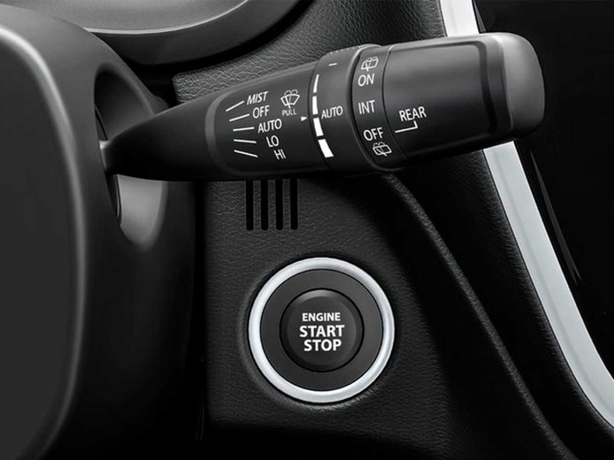 SUZUKI SCross