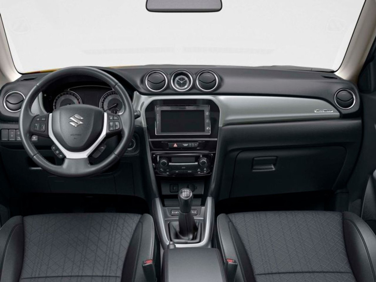 SUZUKI Vitara