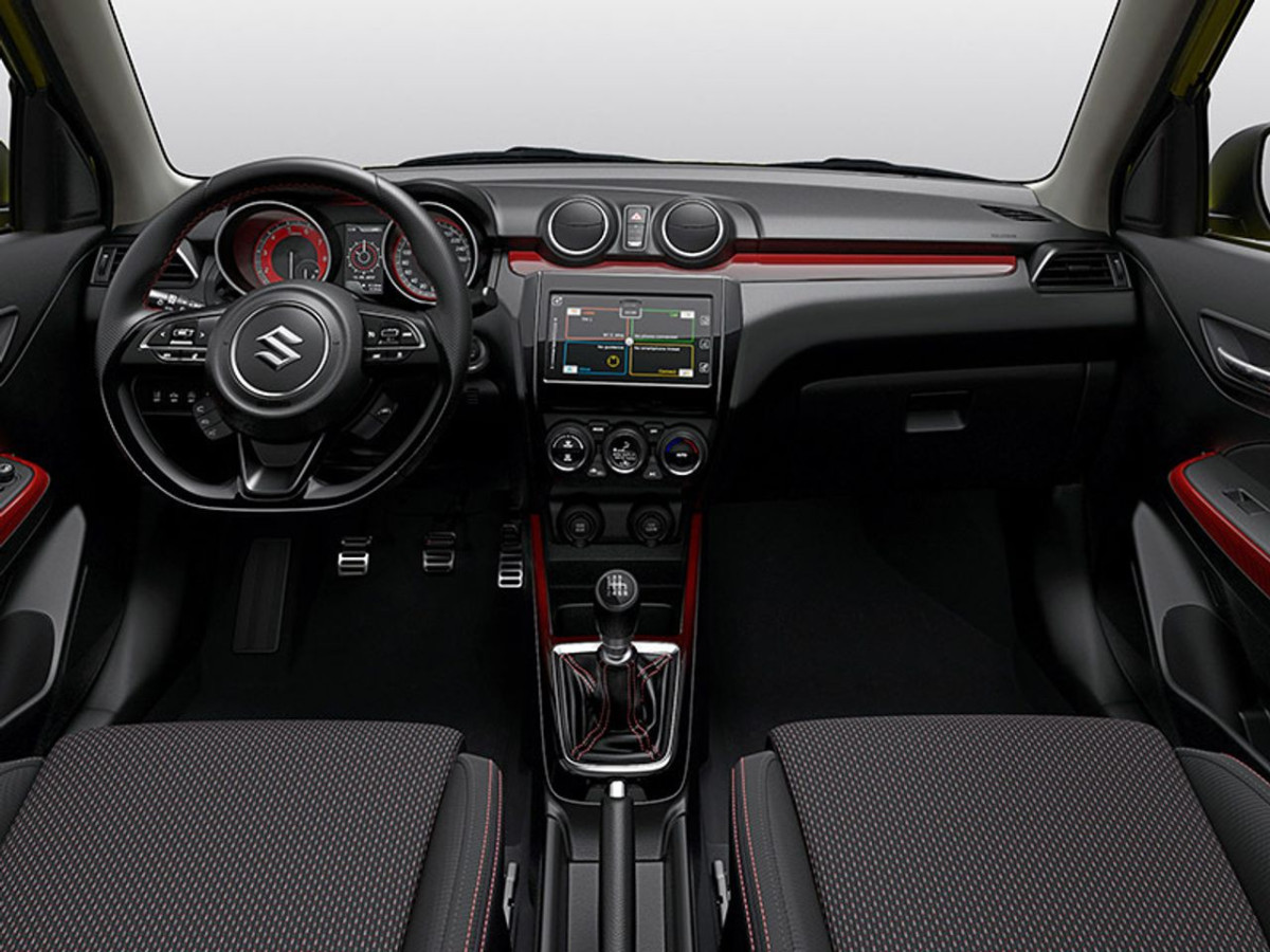 SUZUKI Swift