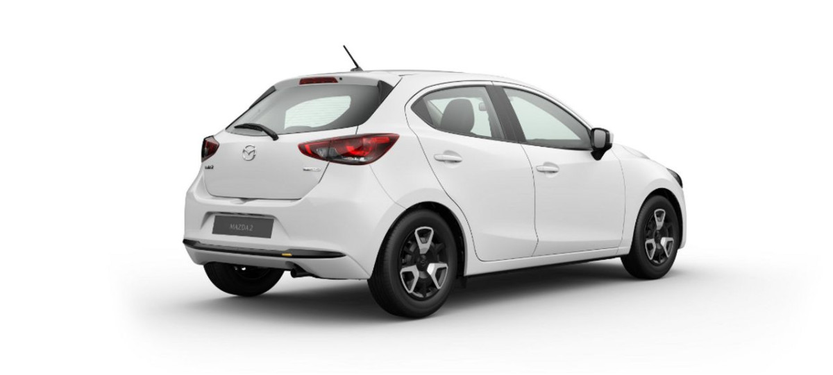 MAZDA 2