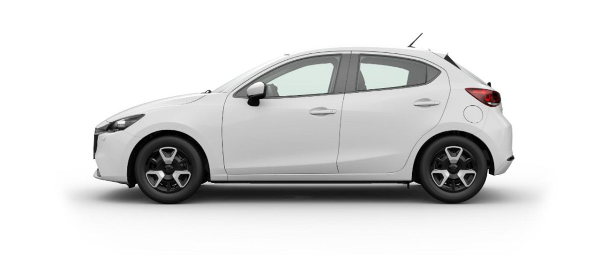 MAZDA 2