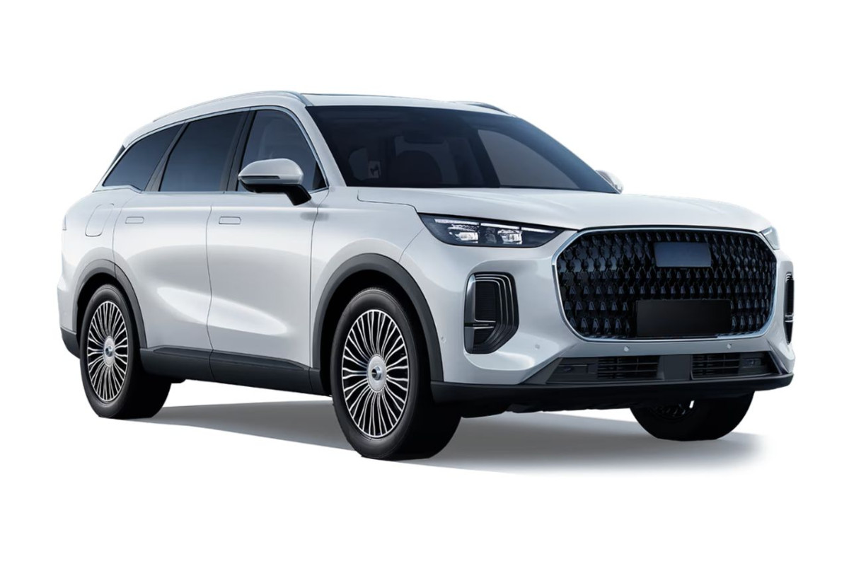 EBRO S900 PHEV