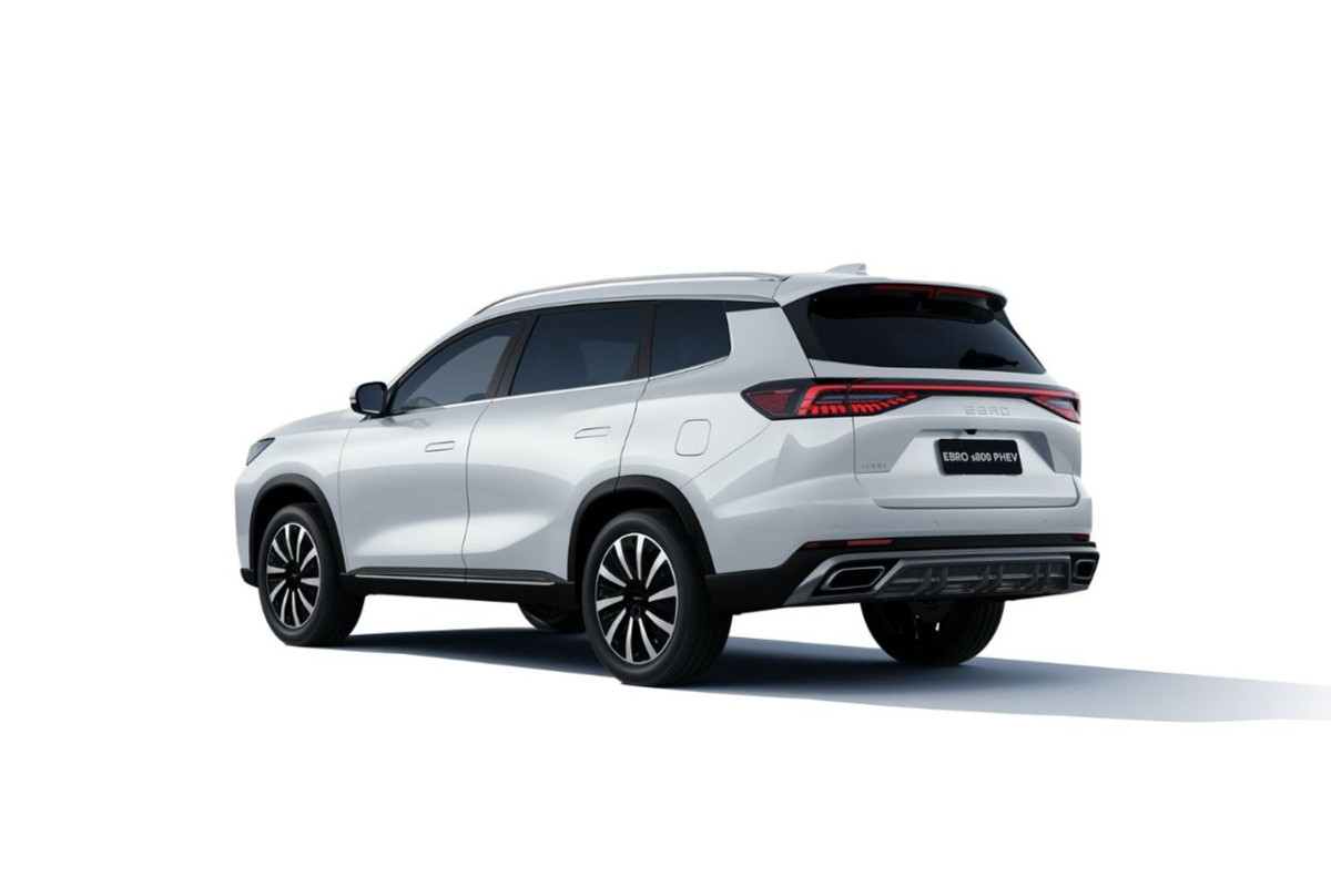 EBRO S800 PHEV