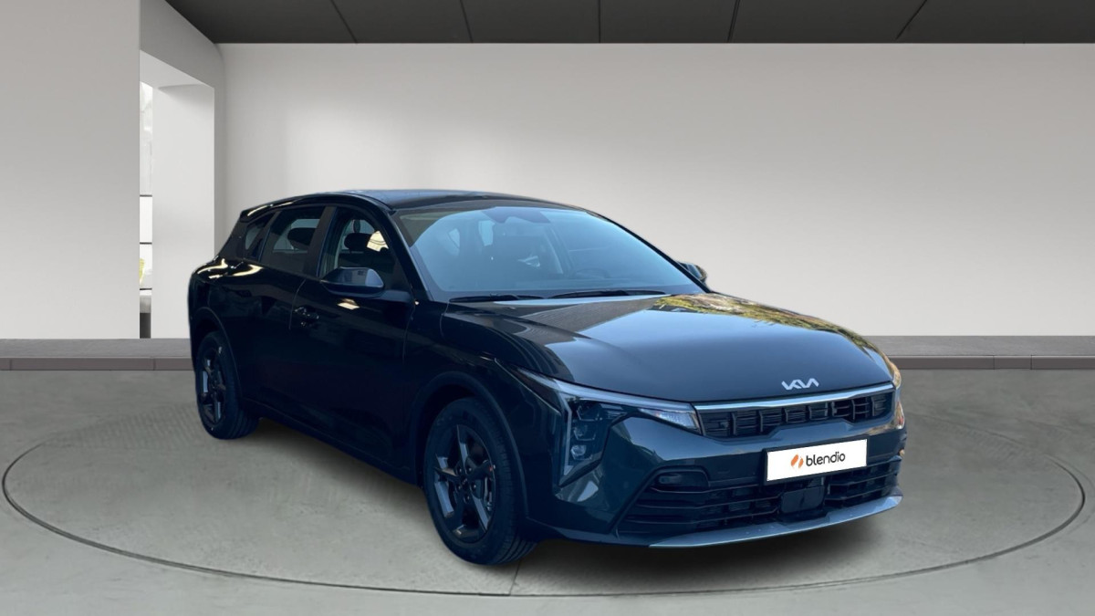 KIA K4