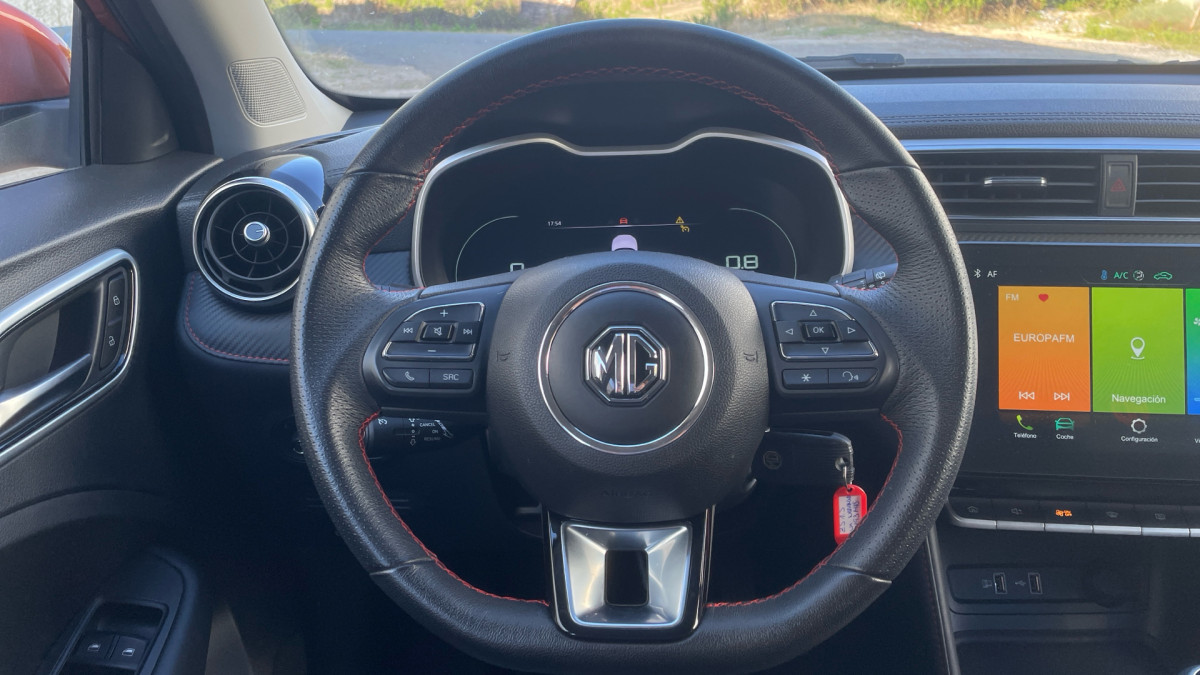MG ZS