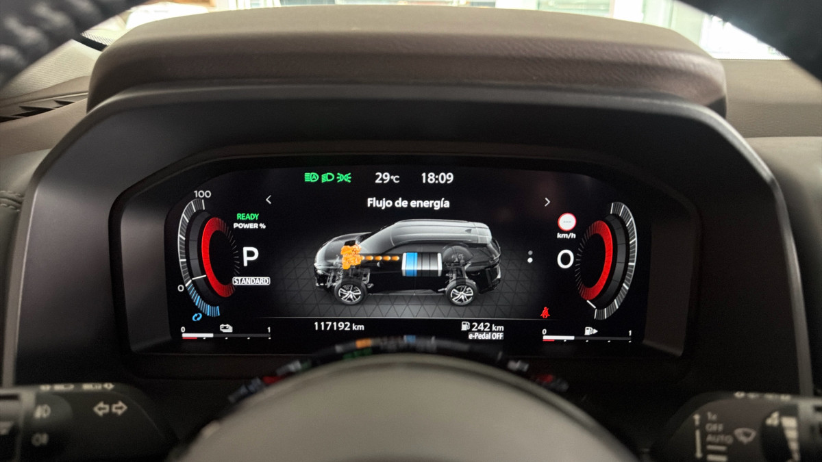 NISSAN X-TRAIL