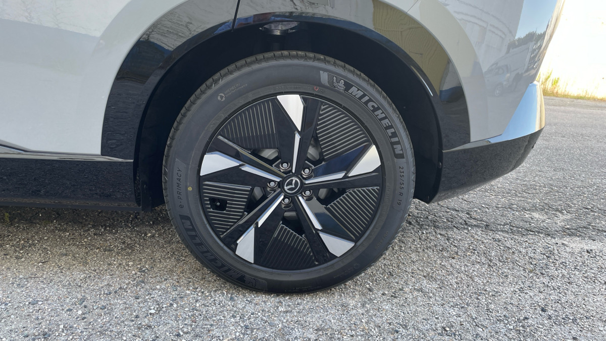 EBRO CX-6