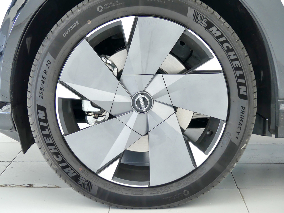 NISSAN ARIYA